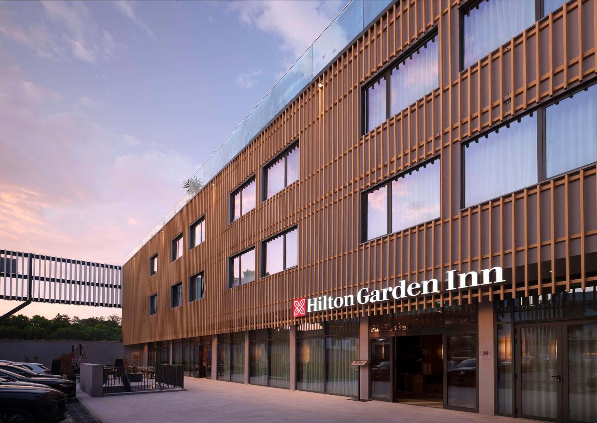 Hilton Garden Inn אבורה מראה חיצוני תמונה